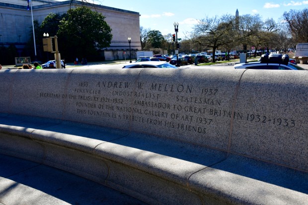 Andrew W. Mellon Memorial Fountain