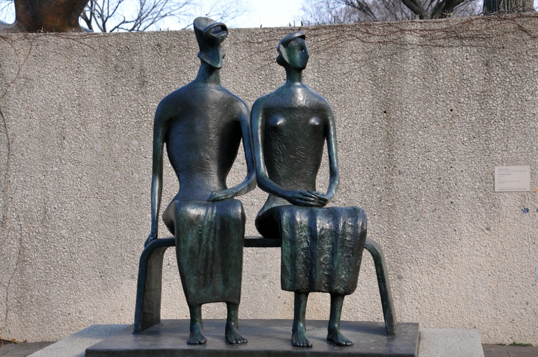 King and Queen by Henry Moore King and Queen by Henry Moore