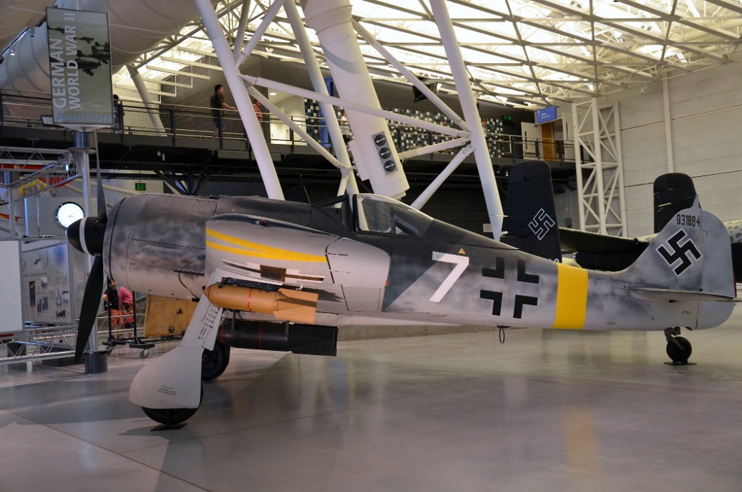 Long Side View of the Fw 190f Long Side View of the Fw 190f