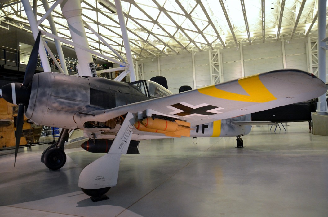 Side View of the Fw 190 F Side View of the Fw 190 F