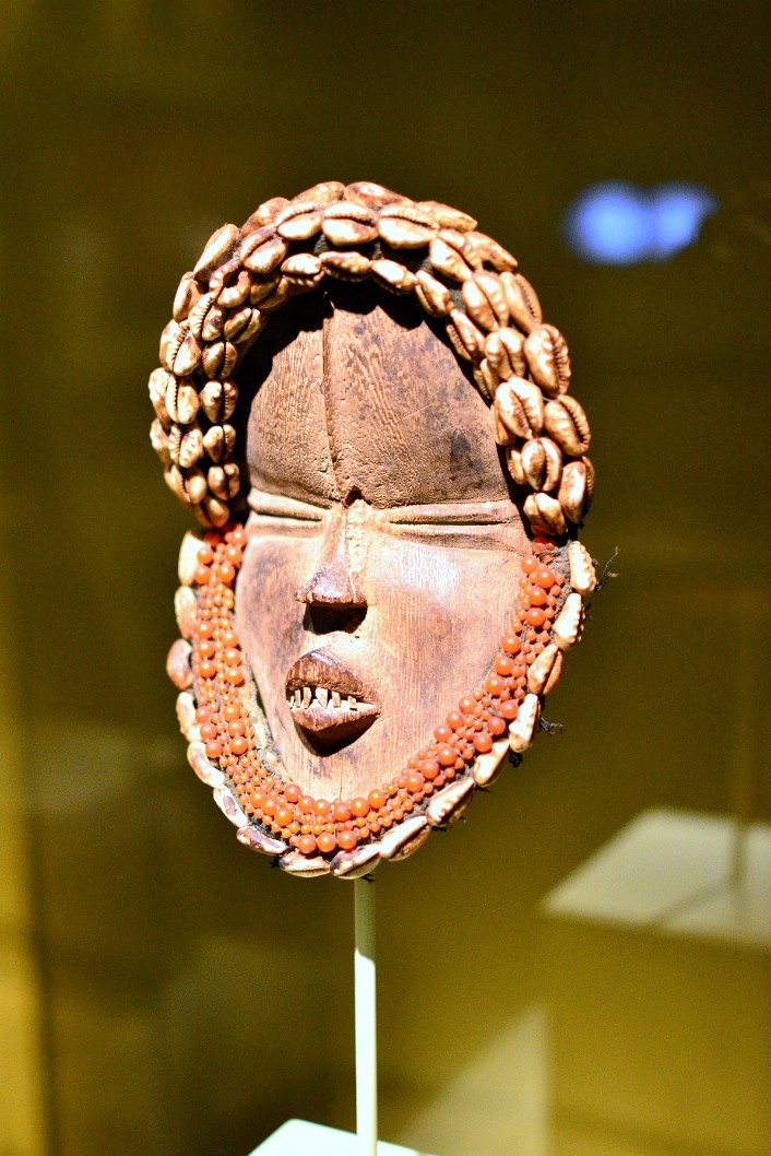 Deangle Mask By a Dan Artist of Cote D'Ivoire Deangle Mask By a Dan Artist of Cote D'Ivoire