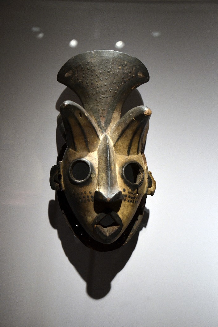 Nigerian Face Mask of the Ogoni Peoples Nigerian Face Mask of the Ogoni Peoples