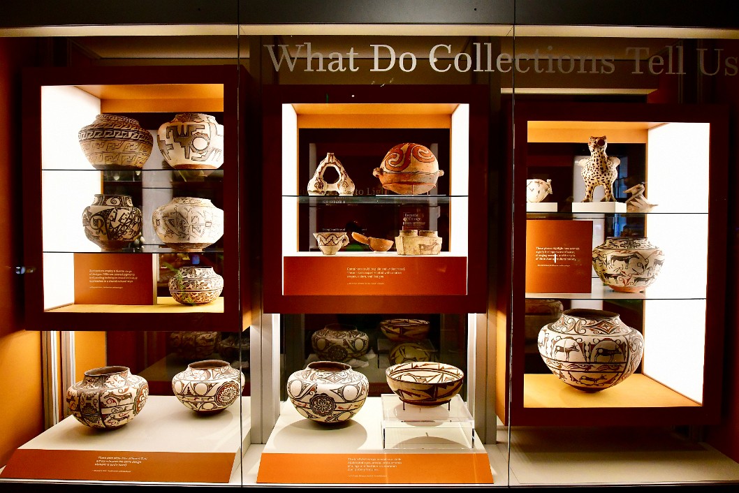 Beautiful Zuni Pottery Collection