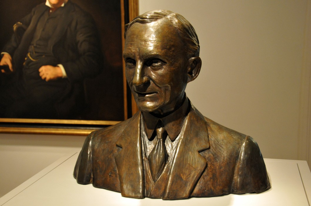 Bust of Henry Ford Bust of Henry Ford